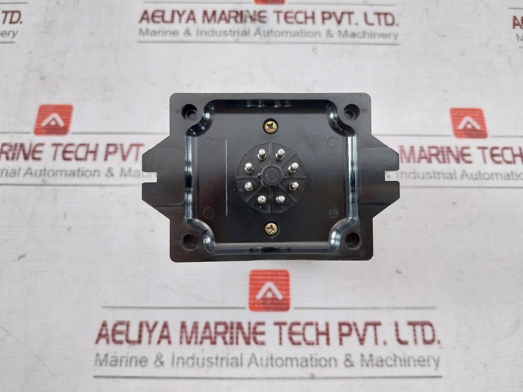 Omron Sdv-fh6 Voltage Sensor 100/110Vac 2A 220Vac 24Vdc 0.35A 125Vdc 250V 7.5A