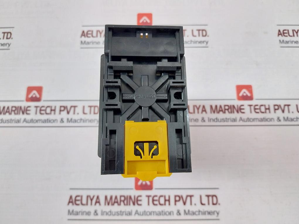 Omron Sdv-fm6 Voltage Sensor With Base Ac100/110V 8Pfa1 2A 24Vdc