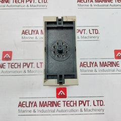 Omron Se-kp1N Motor Relay With Base 1-10 Sec 50/60 Hz 250V , 4-10 A