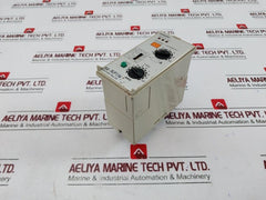 Omron Se-kp1N Motor Relay With Base 1-10 Sec 50/60 Hz 250V , 4-10 A