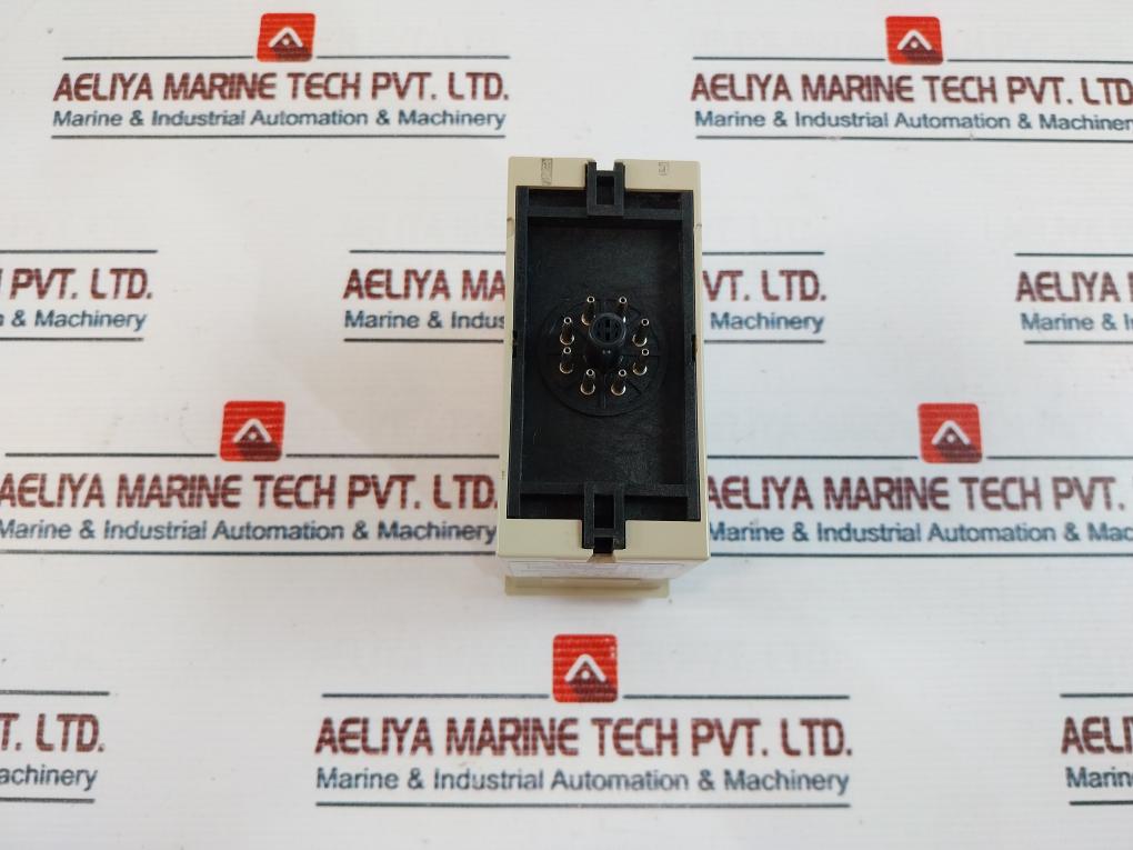 Omron SE-KP2N Motor Relay 1-10 sec 50/60Hz 5497312-2A
