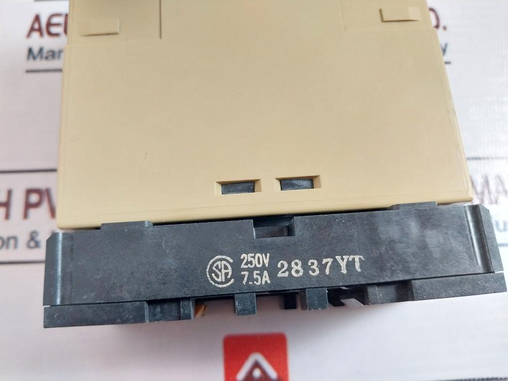 Omron Se-sp1N Motor Relay 7.5A 250V