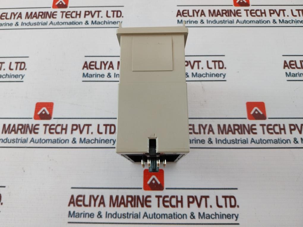 Omron Se Motor Relay 1-10 Sec 50/60Hz