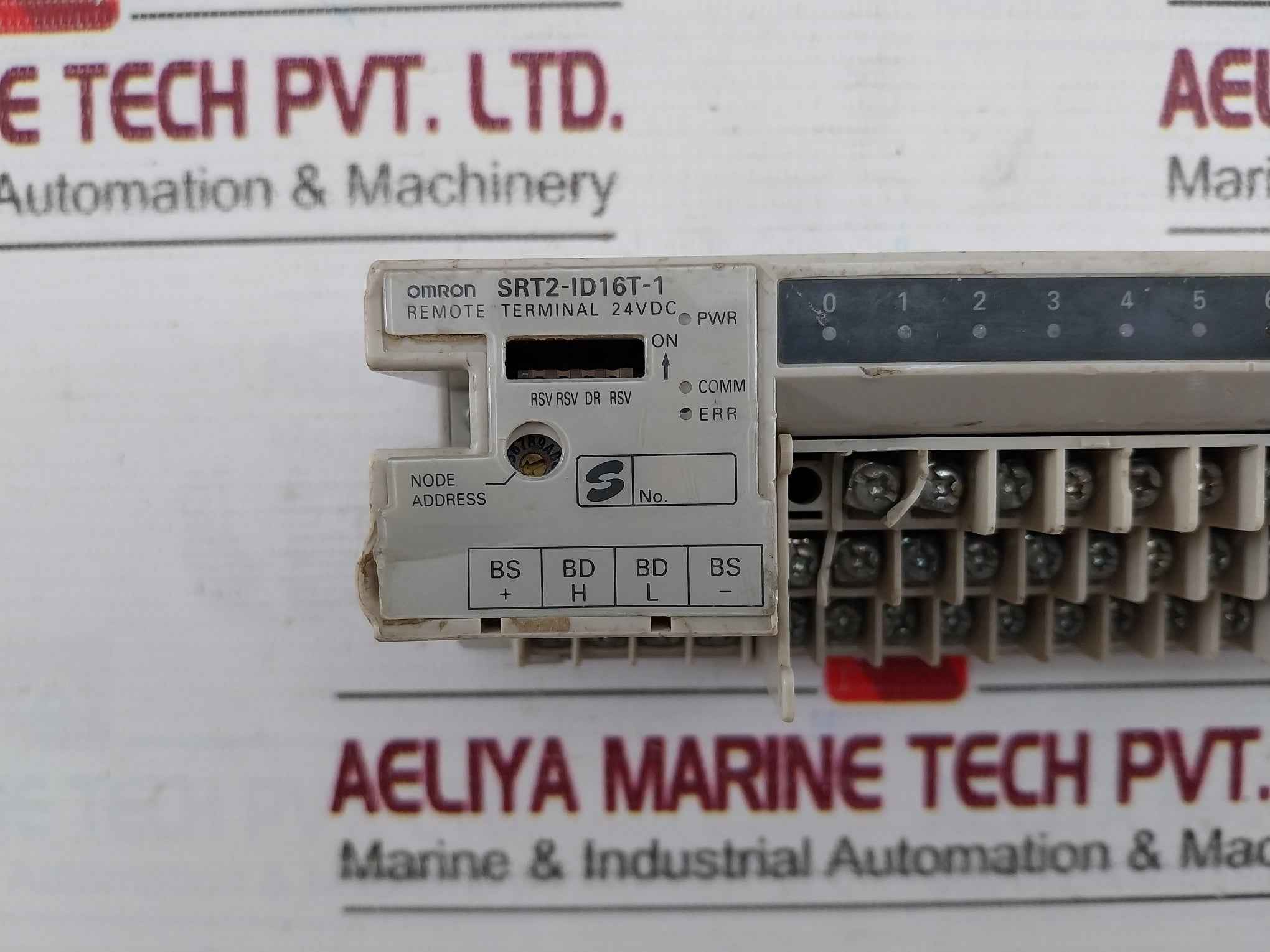 Omron Srt2-id16T-1 Remote Terminal 24V Dc