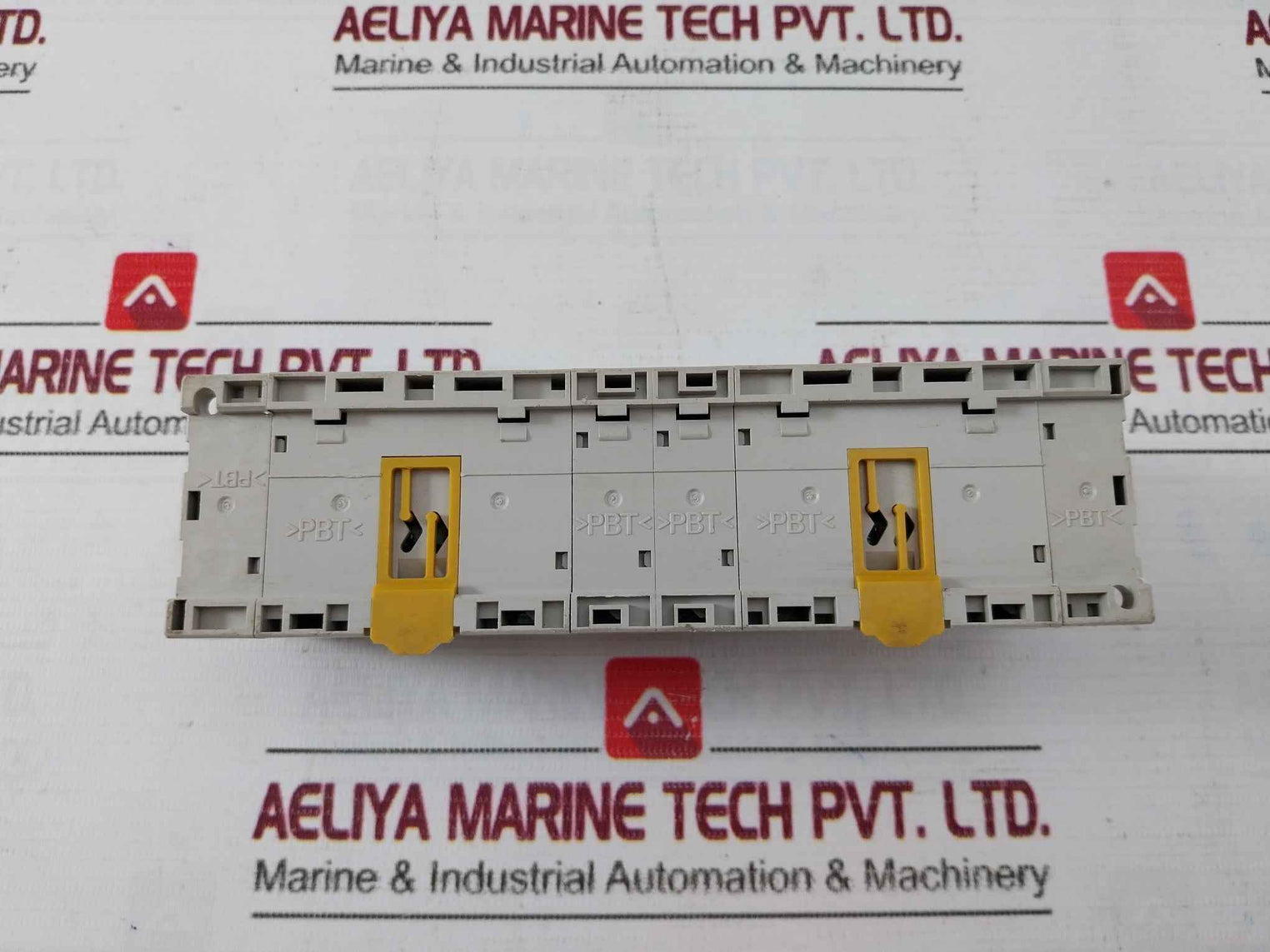 Omron Srt2-md16T-1 Remote Terminal 24V Dc 0.5A