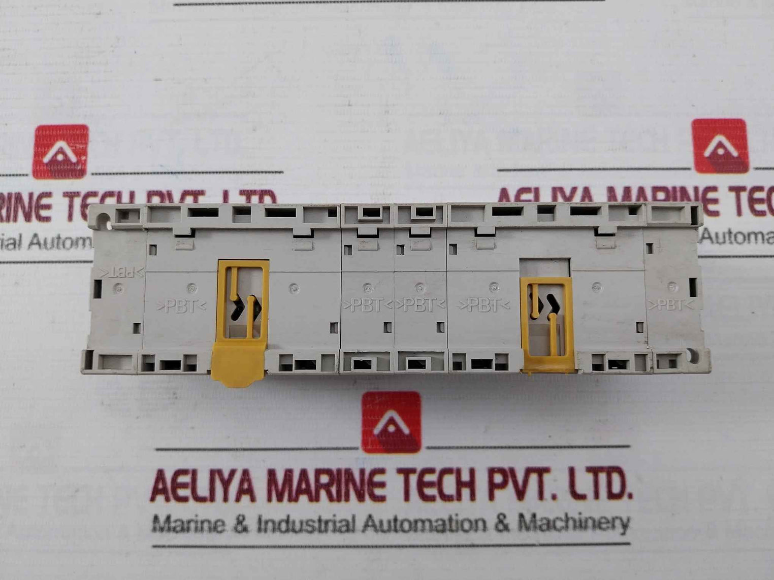 Omron Srt2-md16T-1 Remote Terminal Module 6Ma 24Vdc (Not Working)