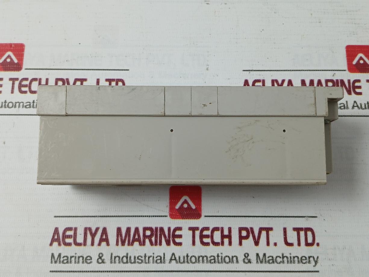 Omron Srt2-od16T-1 Remote Terminal 24V Dc(Not Working)