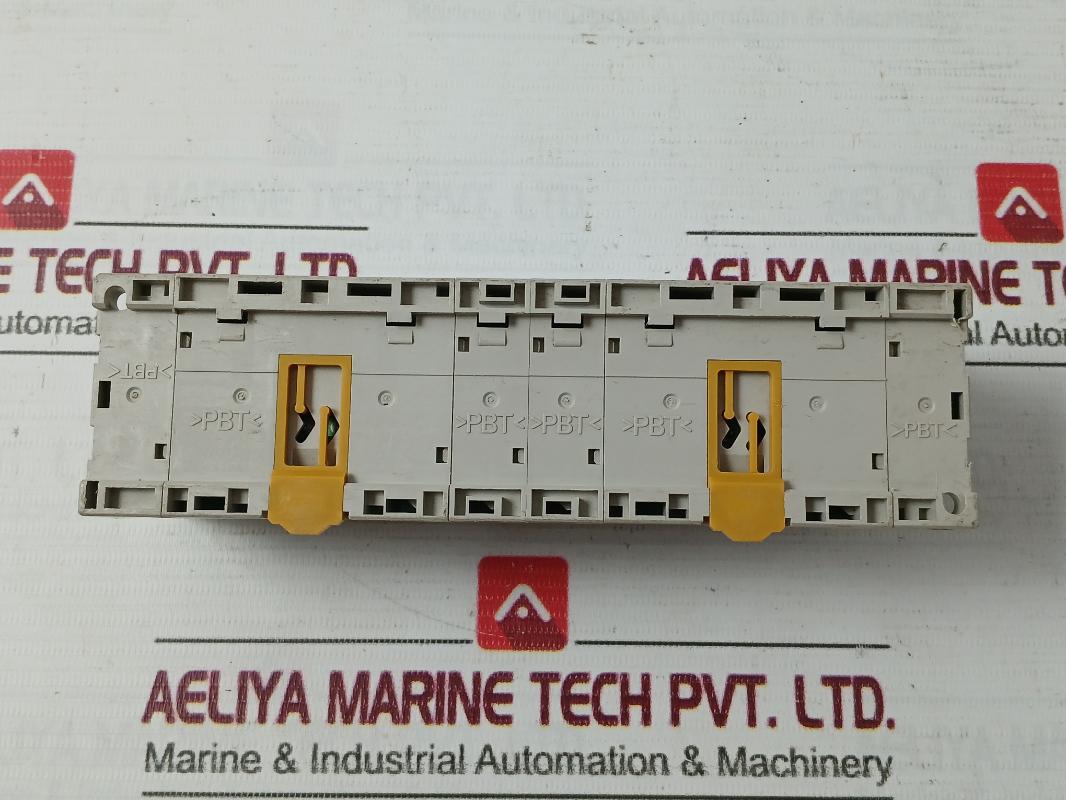 Omron Srt2-od16T-1 Remote Terminal 24V Dc(Not Working)