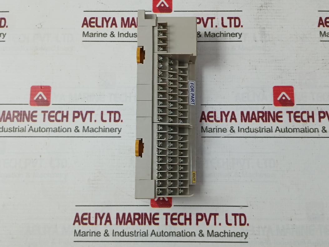 Omron Srt2-od16T-1 Remote Terminal 24V Dc(Not Working)