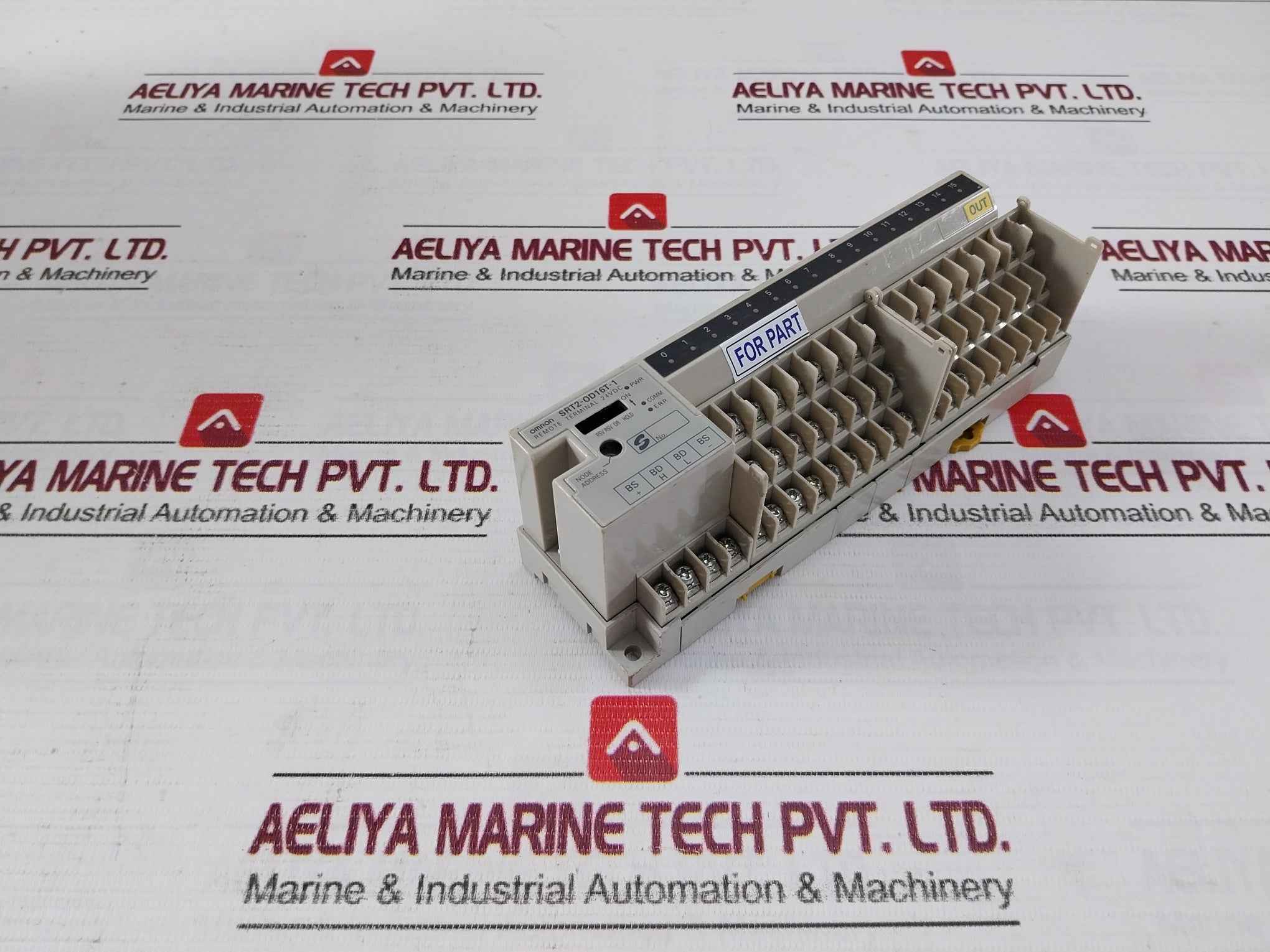 Omron Srt2-od16T-1 Remote Terminal Module 0.5A 24Vdc (Not Working)