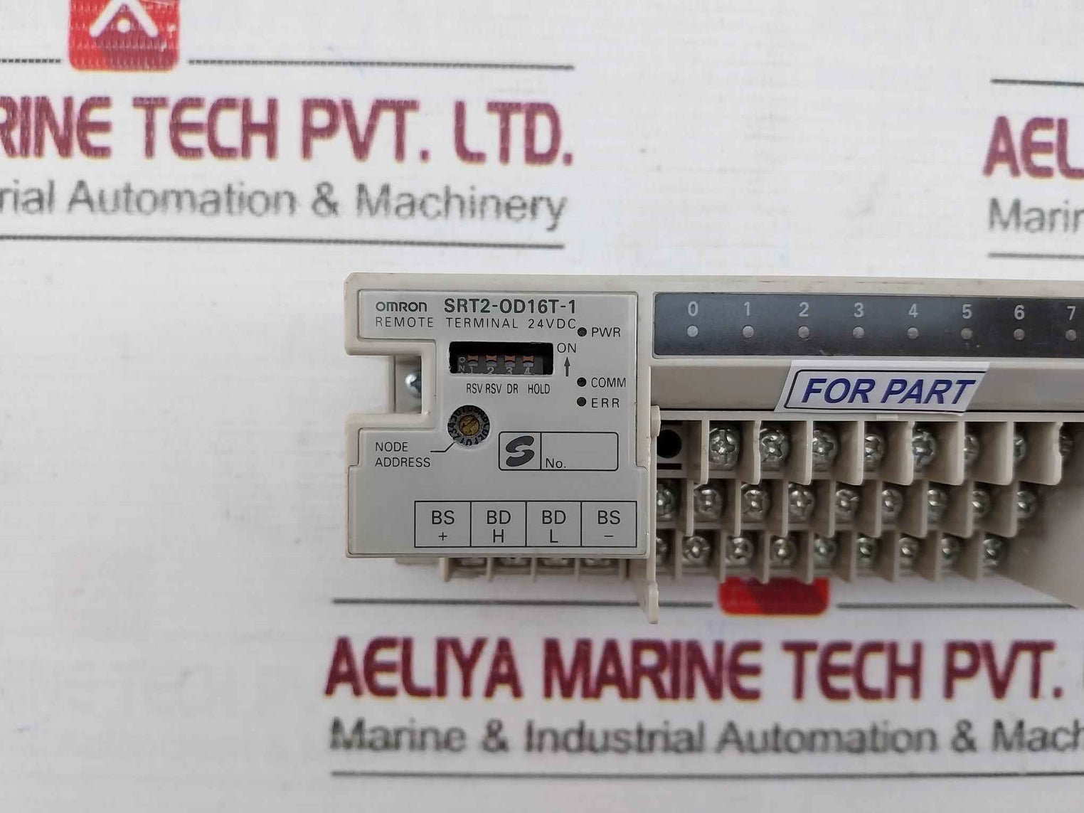 Omron Srt2-od16T-1 Remote Terminal Module 0.5A 24Vdc (Not Working)