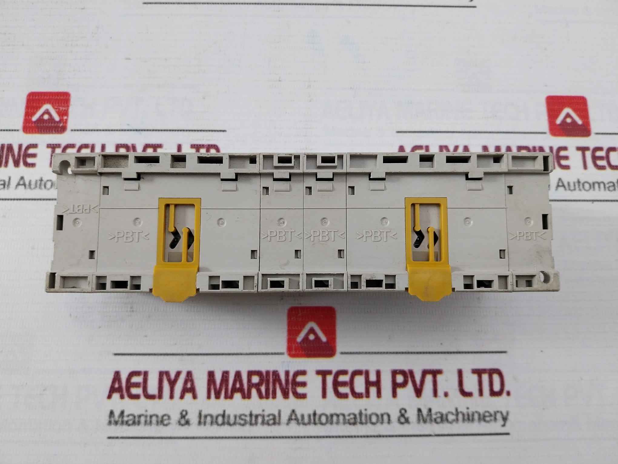 Omron Srt2-od16T-1 Remote Terminal Module 24Vdc 0.5A