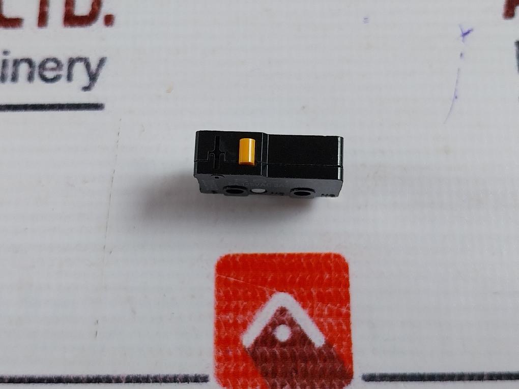 Omron Ss-5 Microswitch Pin Plunger 5A 125Vac