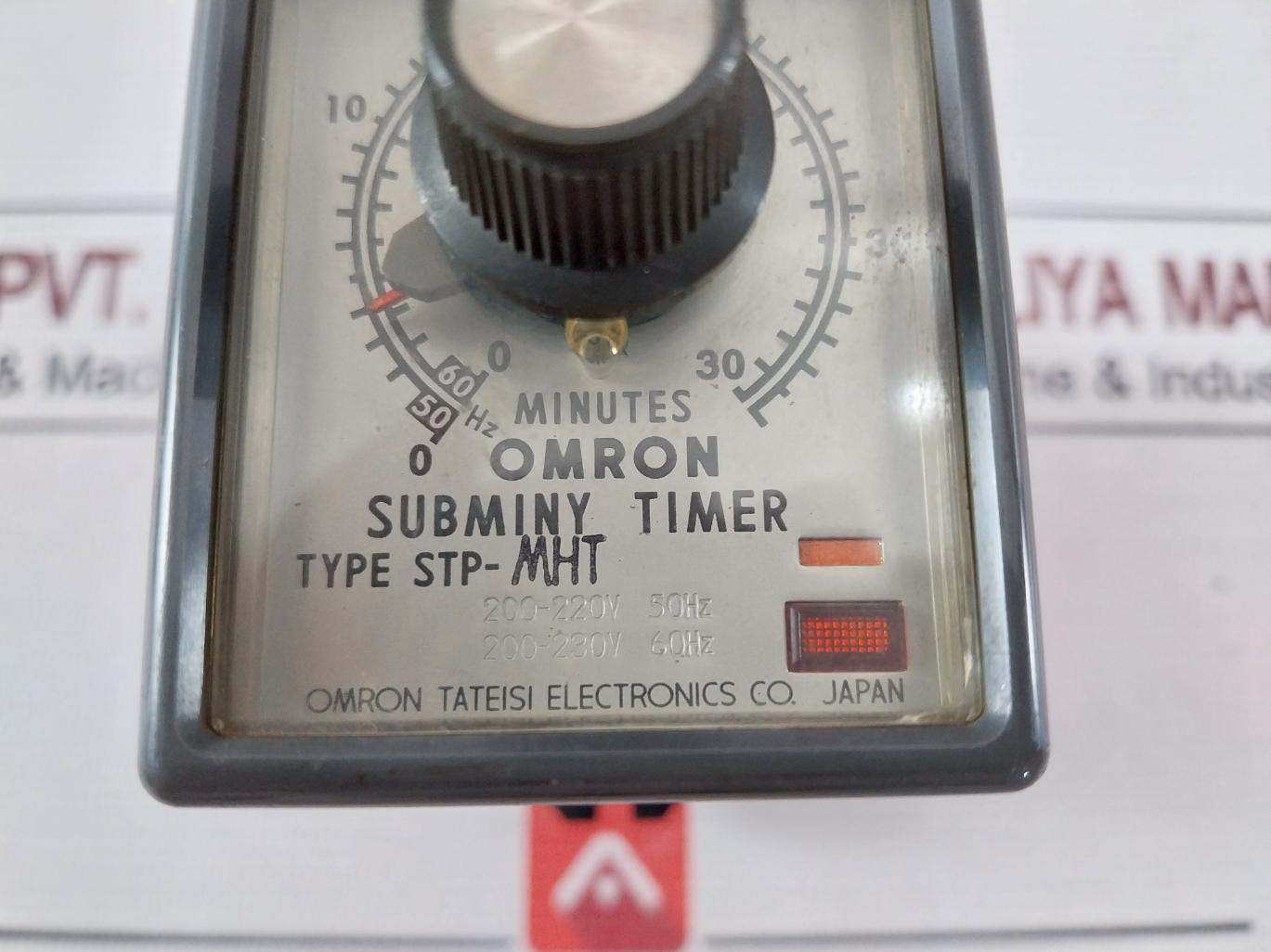 Omron Stp-mht Motor Driven Subminy Timer 0-30/36Min 250Vac 50/60Hz 482G 0.5Sec
