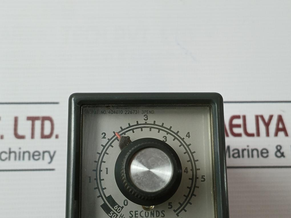 Omron Stp-mht Subminy Timer W/ Base 0-6Sec 482F 0924Su 220Vac 50/60Hz