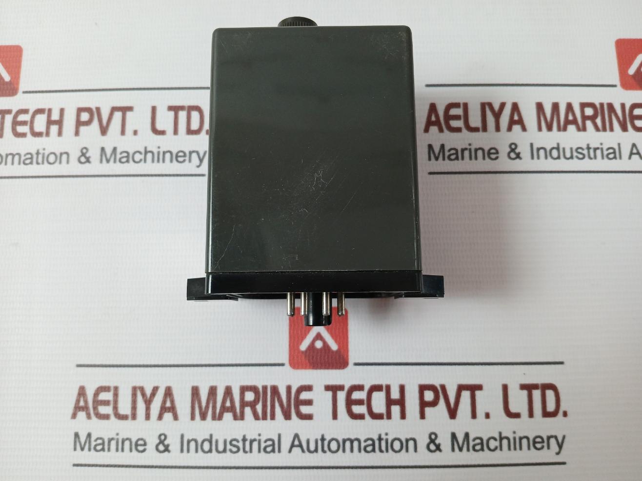 Omron Stp-mht Subminy Timer 200-220V 50Hz 6Va 0.5 Sec 482F 0-6 Sec 50Hz