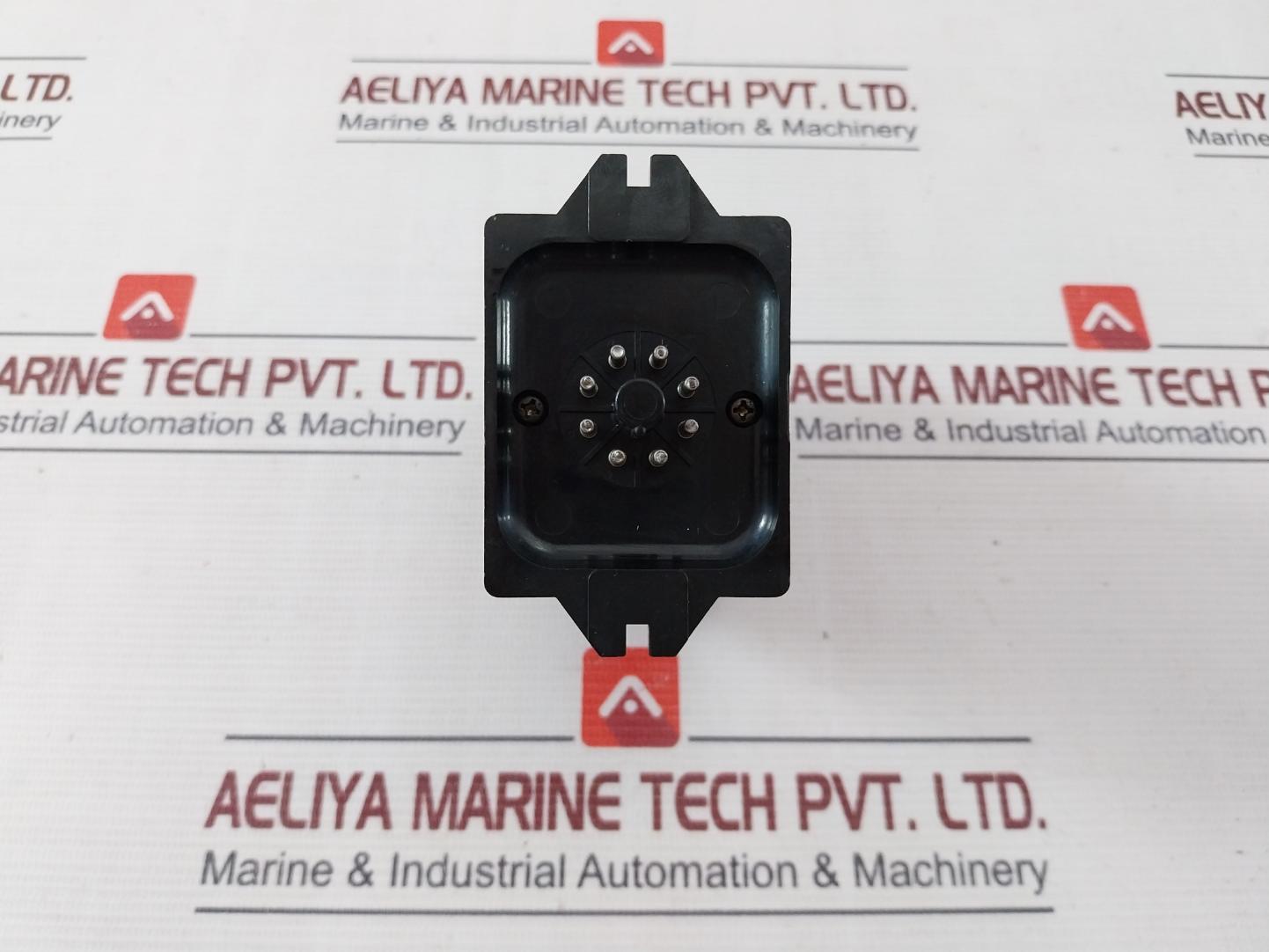 Omron Stp-mht Subminy Timer With Base 0-6Sec 250Vac 50/60Hz 0924Su 8Pfa 482G