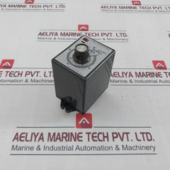 Omron Stp-n Subminy Motor-driven Timer Module 0-66 Seconds 100/110V 50/60Hz