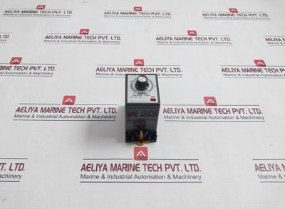 Omron Stp-n Subminy Timer 0-30 Sec 250Vac 50/60Hz