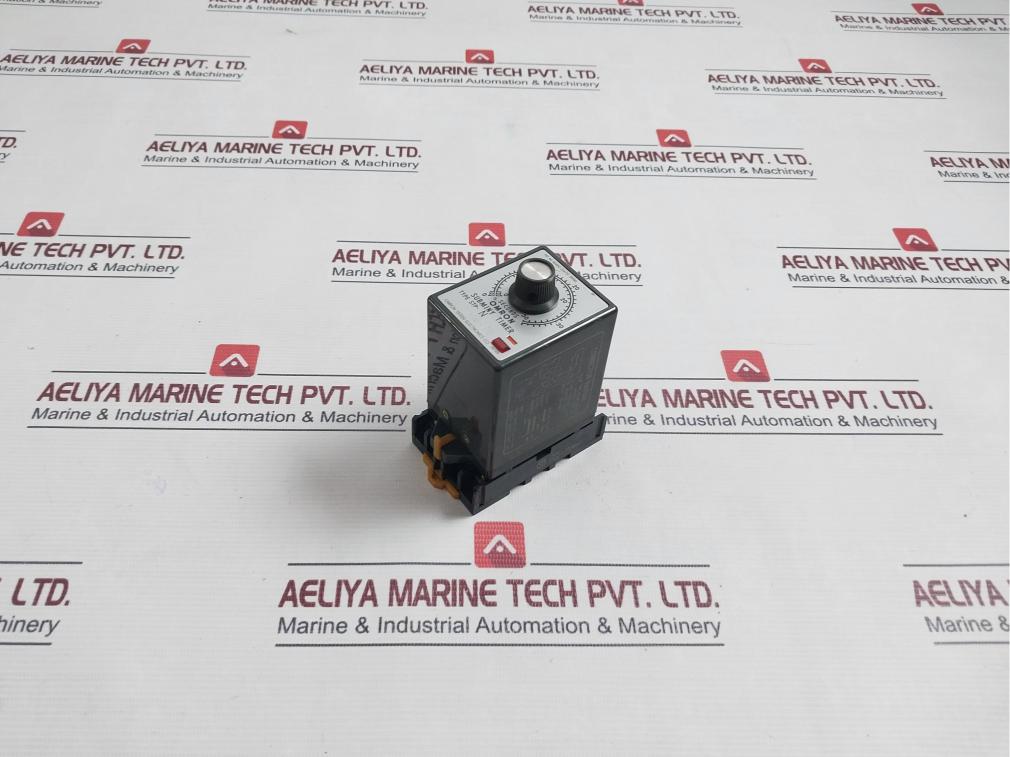 Omron Stp-n Subminy Timer 0-30 Sec 250Vac 50/60Hz