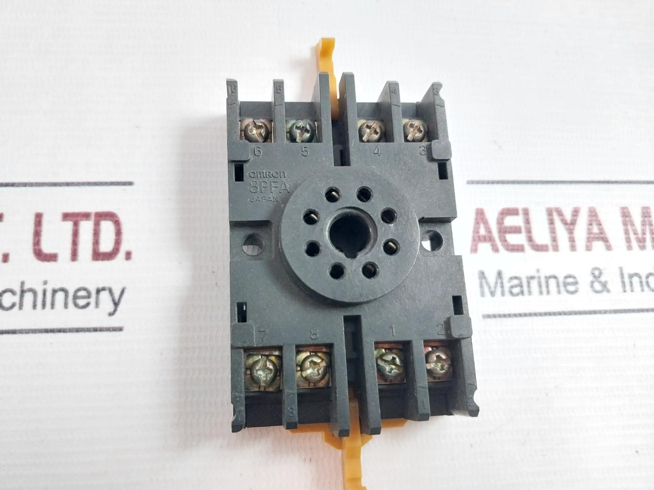 Omron Stp-n Subminy Timer 0 To 10 Sec 200/220V 60Hz 8Pfa