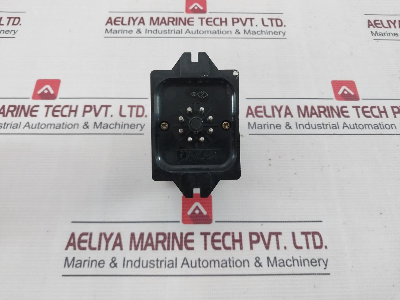 Omron Stp-n Subminy Timer 0 To 12 Seconds 100/110V 50/60Hz 6Va