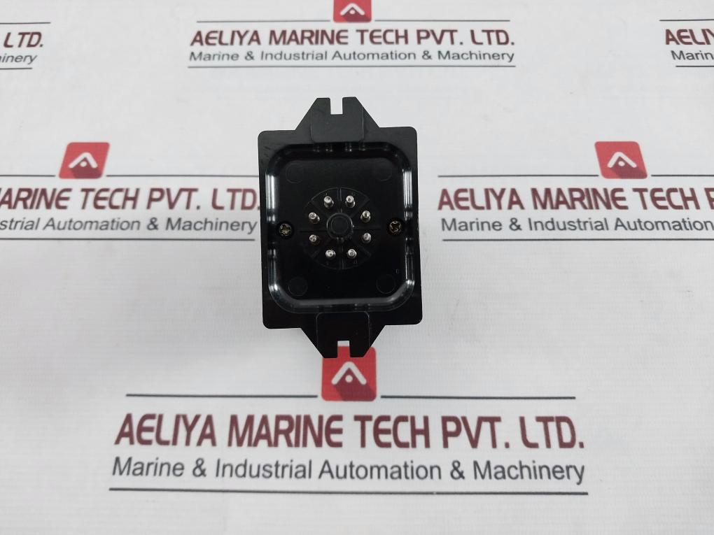 Omron Stp-n Subminy Timer 200/220V 250Vac 50/60Hz 0-60/70 Seconds 3A, 0.5 Sec