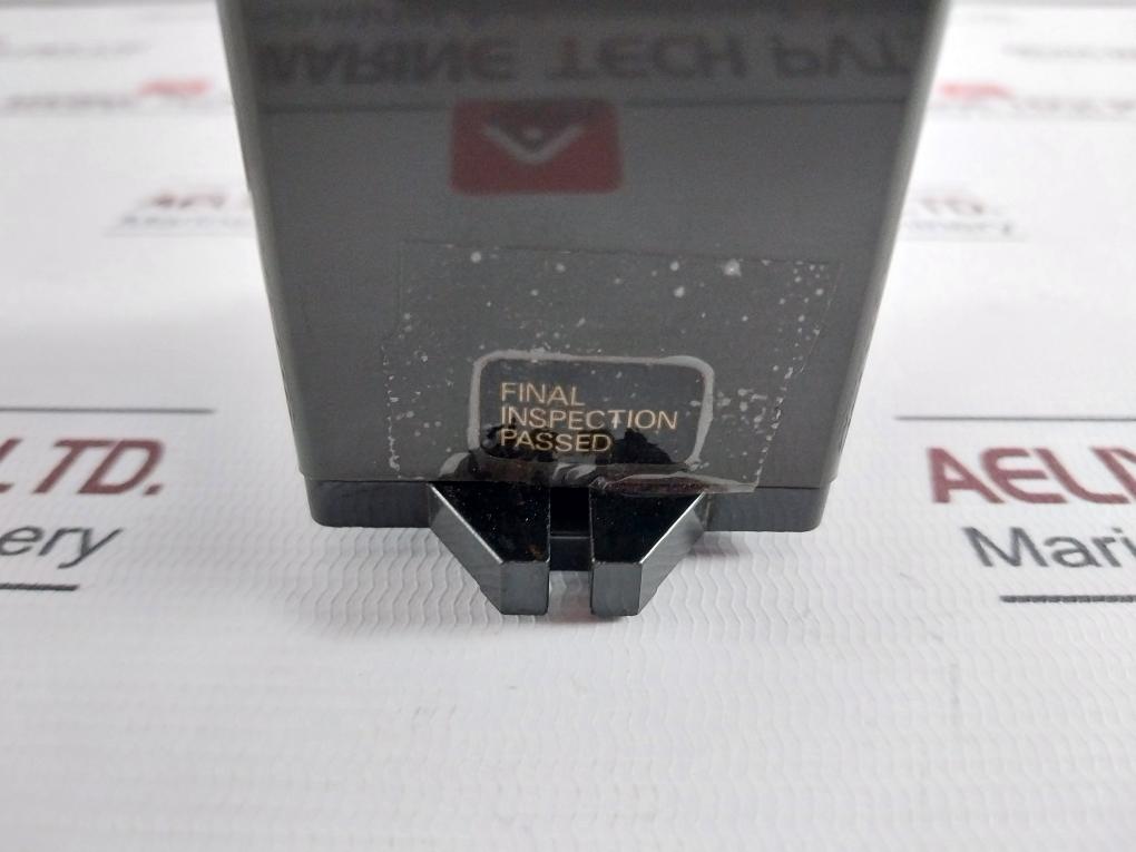 Omron Stp-n Subminy Timer 200/220V 250Vac 50/60Hz 0-60/70 Seconds 3A, 0.5 Sec