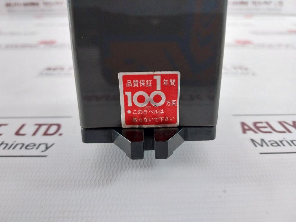 Omron Stp-n Timer Delay Relay 404810 226731 3Pend 0.5Sec