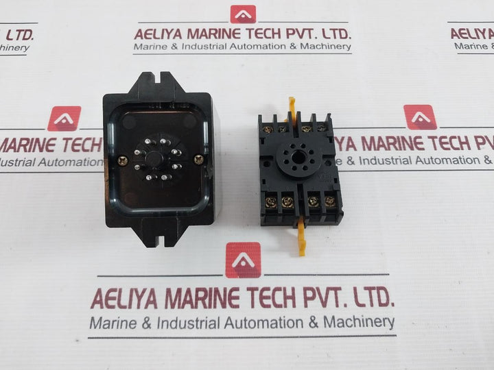 Omron Stp-nm Subminy Time Delay Relay Pat. No. 404810 226731 3Pend