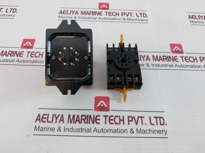 Omron Stp-nm Subminy Time Delay Relay With Base Pat. No. 404810 226731 3Pend