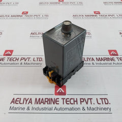 Omron Stp-nm Subminy Time Delay Relay With Base Pat. No. 404810 226731 3Pend