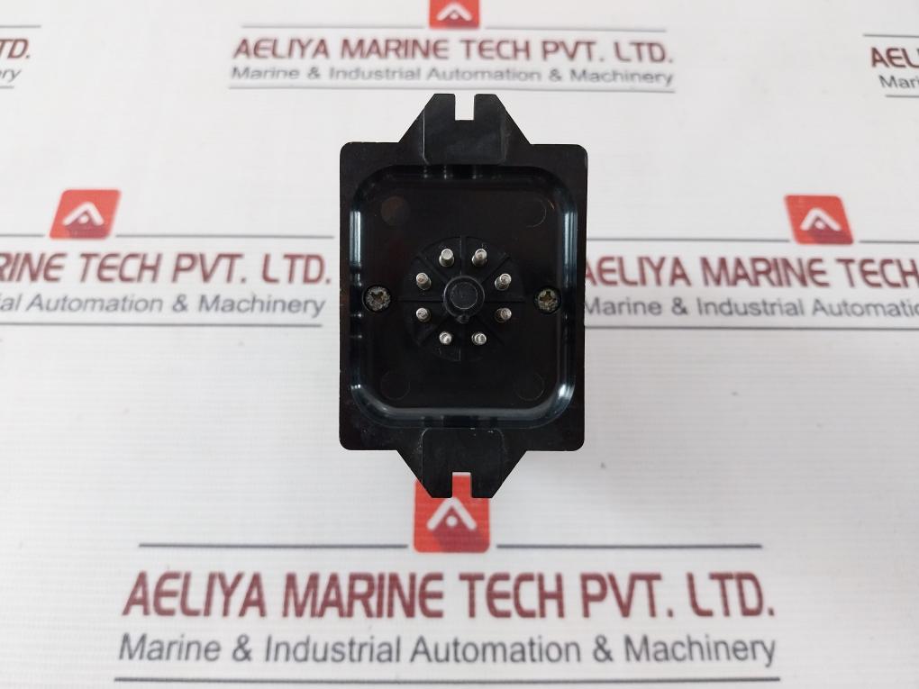 Omron Stp-nm Subminy Timer 0-6 Seconds 200/220V 250Vac 50/60Hz