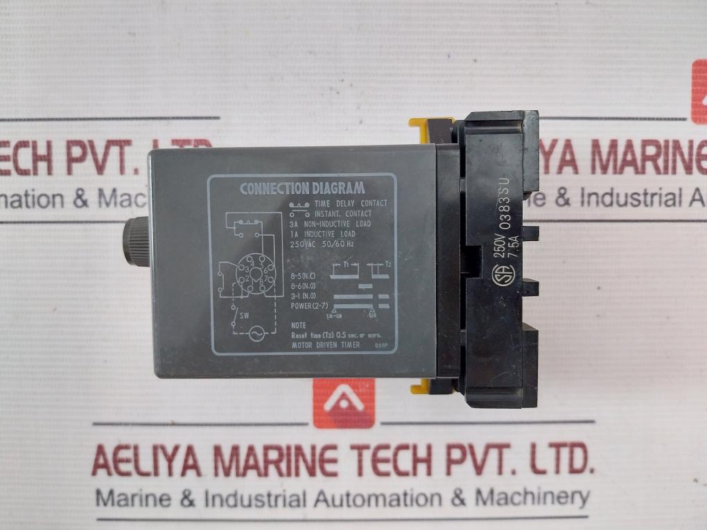 Omron Stp-nm Subminy Timer W/ Socket Base 8Pfa 0-12 Seconds 100/110V 50/60Hz 3A