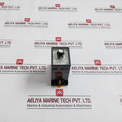 Omron Stp-nm Subminy Timer W/ Socket Base 8Pfa 0-5 Sec 60Hz 0-6Sec 50Hz 250Vac