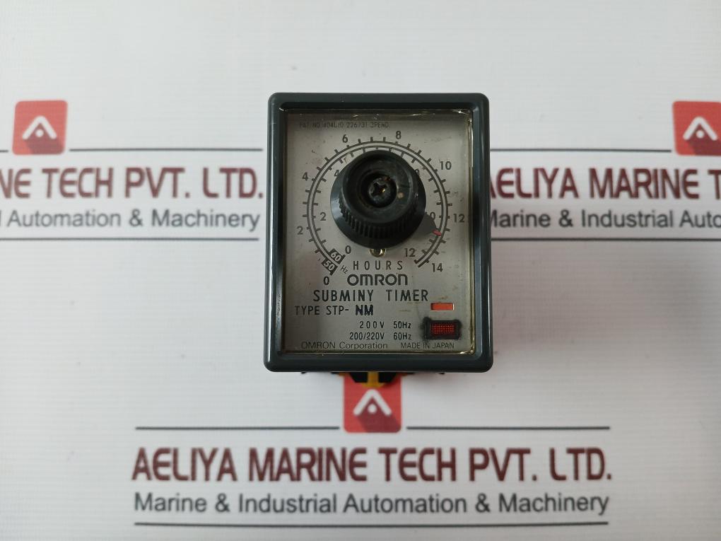 Omron Stp-nm Subminy Timer With Base 0 To 14 Hours 200/220V 250Vac 50/60Hz 7.5A