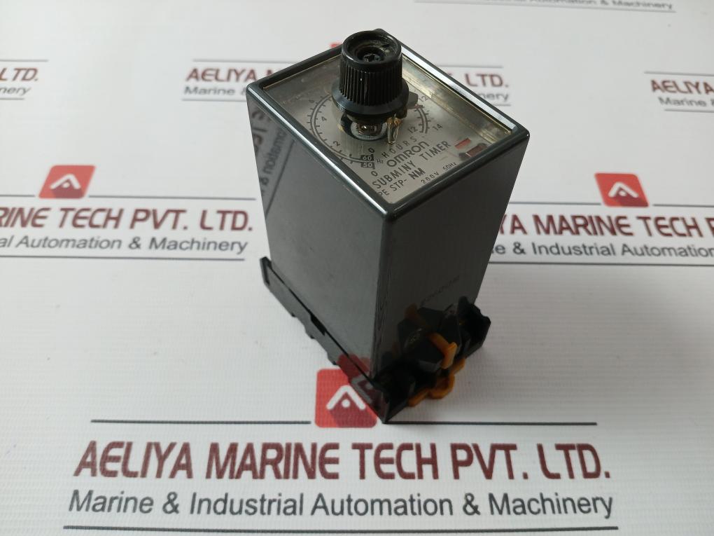 Omron Stp-nm Subminy Timer With Base 0 To 14 Hours 200/220V 250Vac 50/60Hz 7.5A