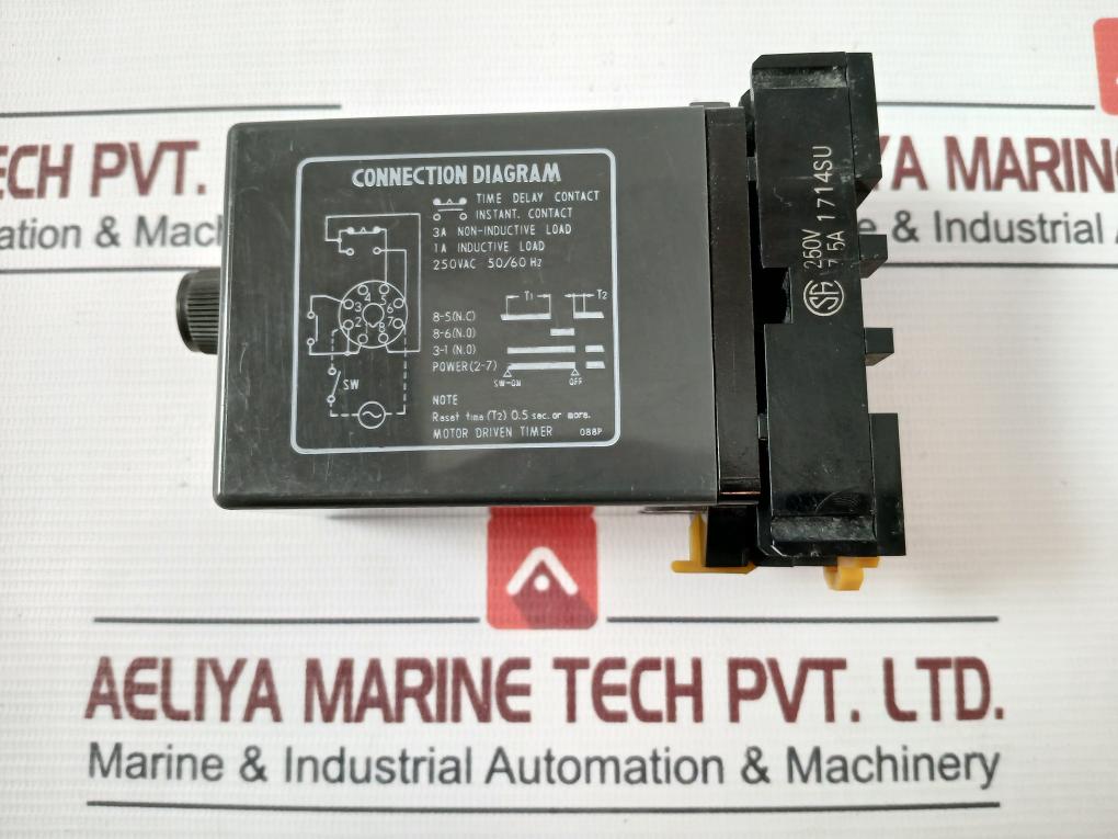 Omron Stp-nm Subminy Timer With Base 0 To 14 Hours 200/220V 250Vac 50/60Hz 7.5A