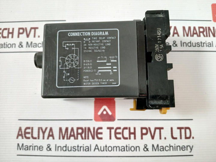 Omron Stp-nm Subminy Timer With Base 0 To 14 Hours 200/220V 250Vac 50/60Hz 7.5A