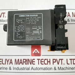 Omron Stp-nm Subminy Timer With Base 0 To 14 Hours 200/220V 250Vac 50/60Hz 7.5A