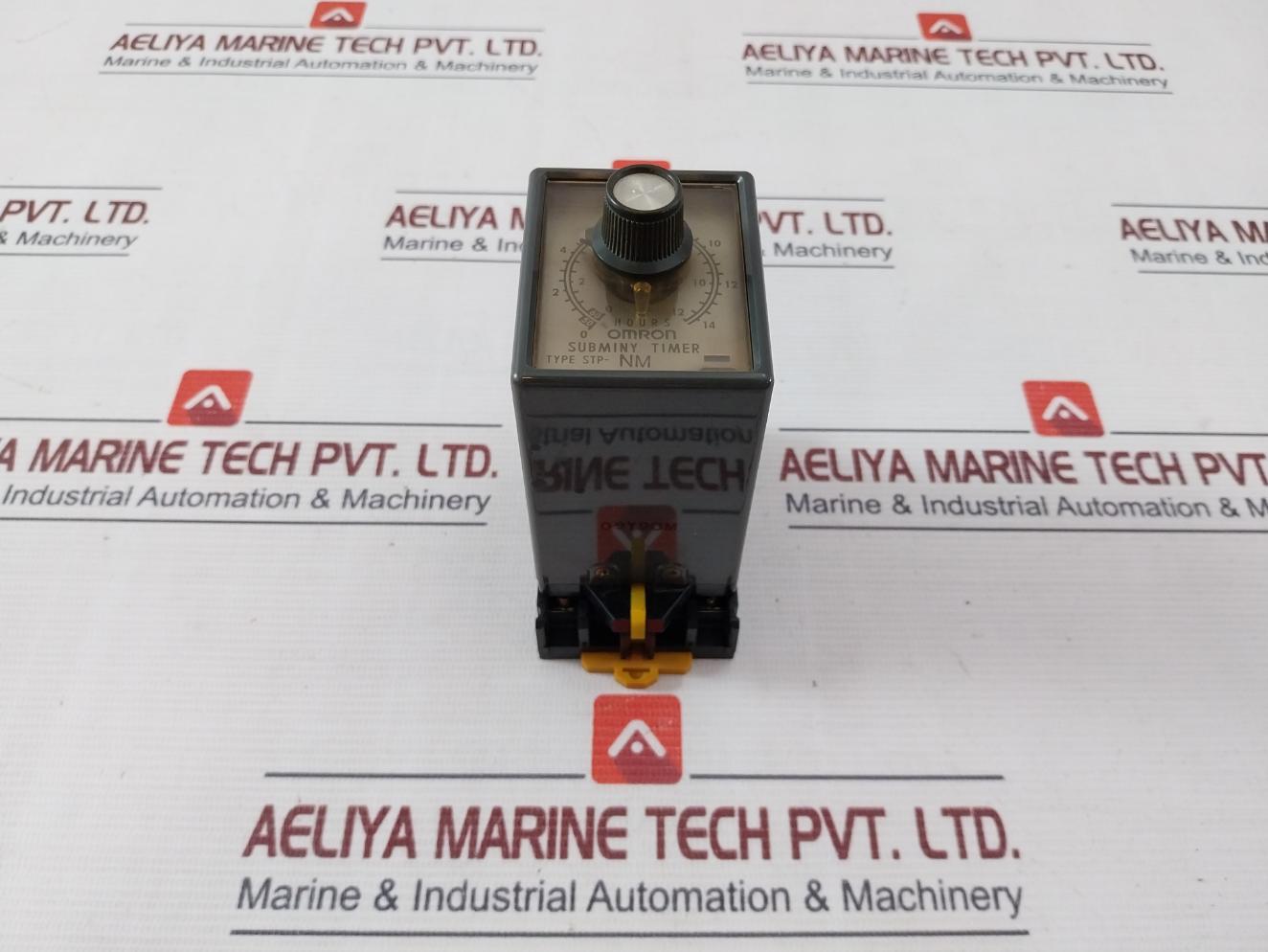Omron Stp-nm Subminy Timer With Base 100/110V 60Hz 0.5Sec 8Pfa 0-12Hours