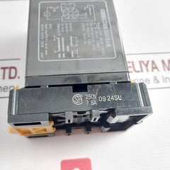 Omron Stp-nm Subminy Timer With Base 8Pfa 0-30/36Seconds 200V 50Hz 200/220V 60Hz
