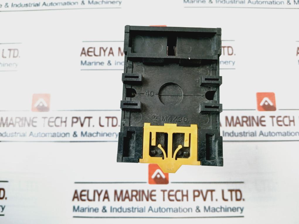 Omron Tateisi H3Ba Timer With Base 100/110/120Vac 50/60Hz