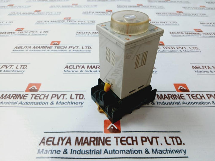 Omron Tateisi H3Ba Timer With Base 100/110/120Vac 50/60Hz