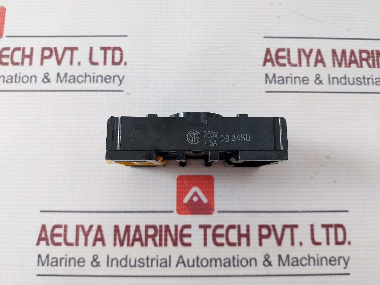 Omron Tds-44A149E Solid State Timer 100/200Vac 0-2.0 Sec