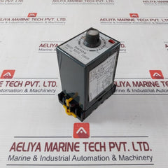 Omron Tds-44A149E Solid State Timer 100/200Vac 0-2.0 Sec