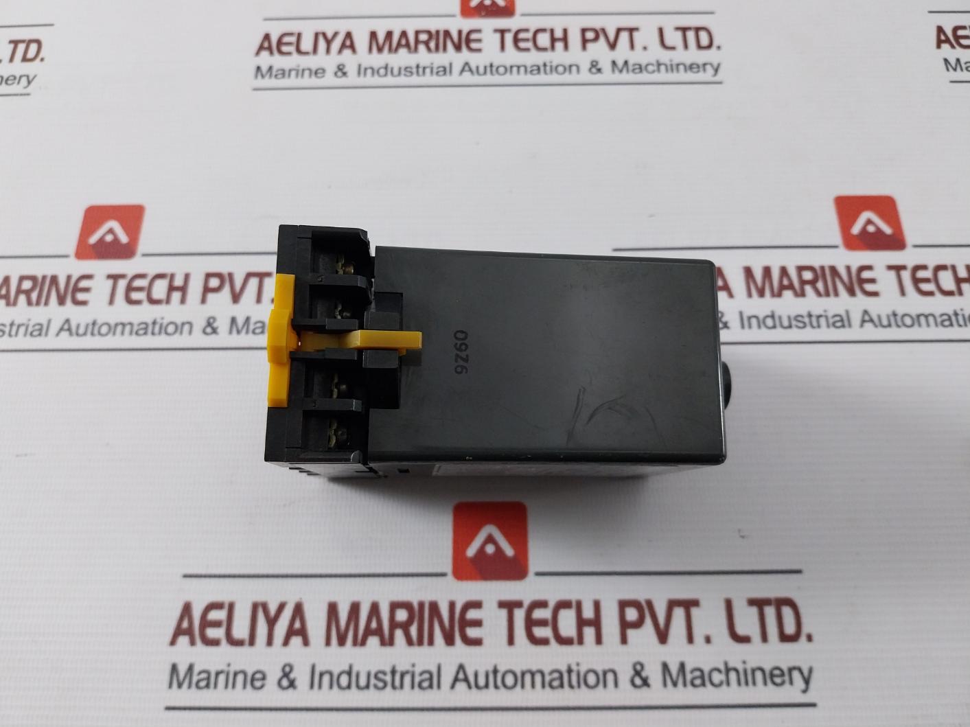 Omron Tds-44A223E Solid State Timer 100Vdc 250V 7.5A