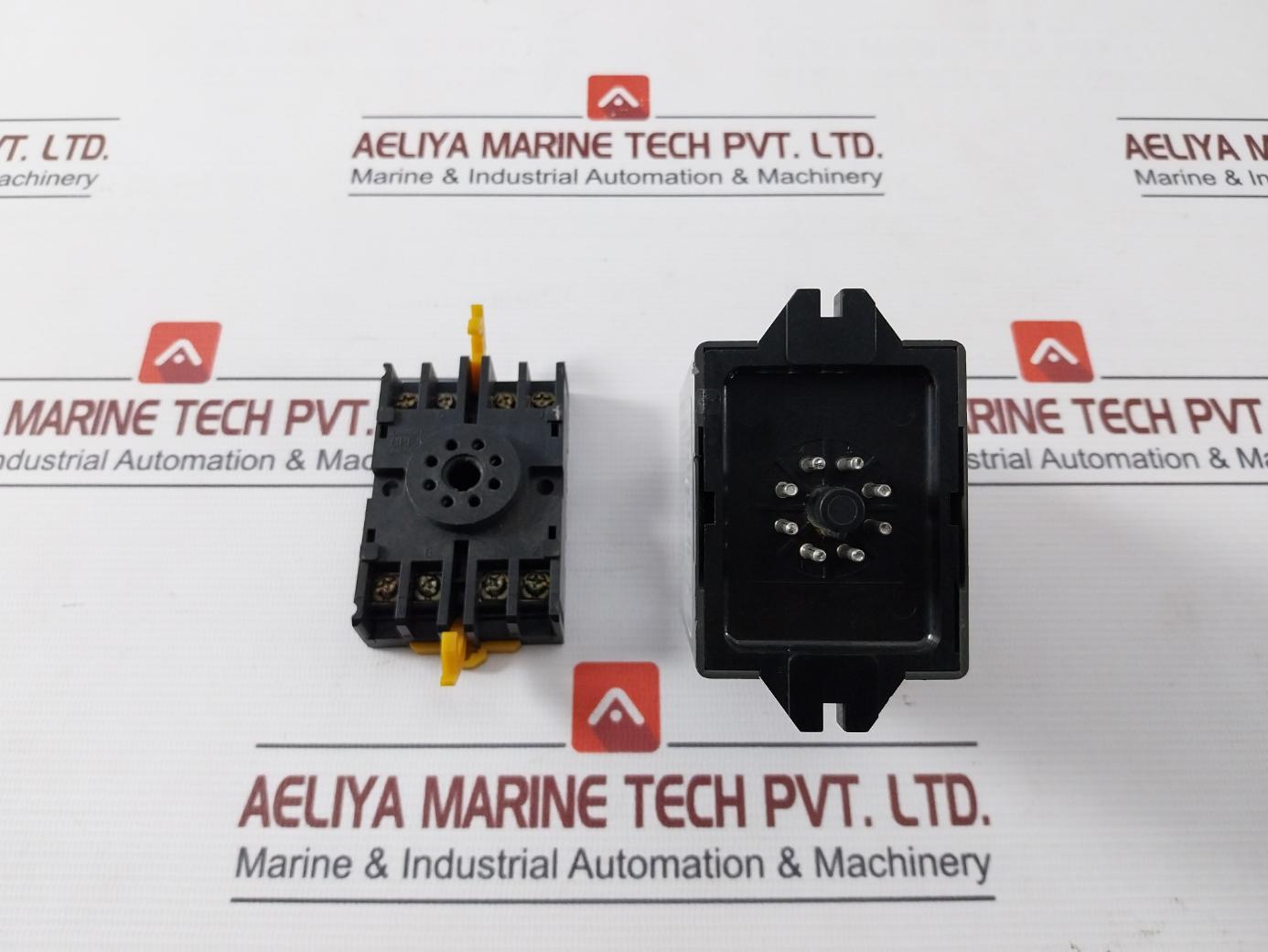 Omron Tds-44A223E Solid State Timer 100Vdc 250V 7.5A