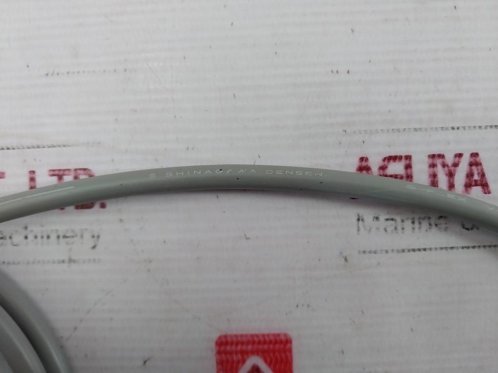 Omron Tl-x5E1-g Proximity Switch 10 40Vdc 200Ma Max 0V