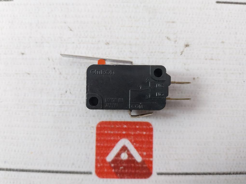 Omron V-162-1A6 Micro Switch 16A 1/2Hp 125 250Vac 05Y7Ra3